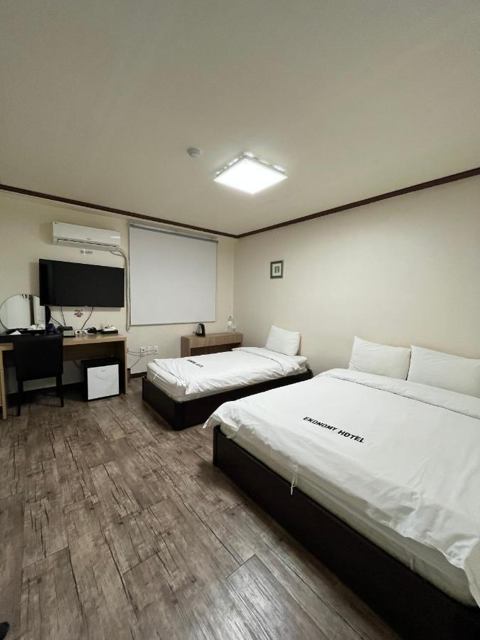 Ekonomy Hotel Mokpo Ngoại thất bức ảnh