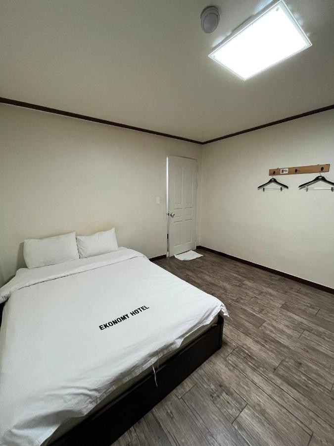 Ekonomy Hotel Mokpo Ngoại thất bức ảnh